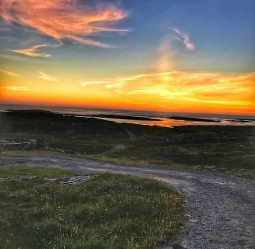 Furthest Point West * Балликоннили