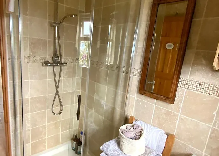 Проживание в семье Furthest Point West Балликоннили